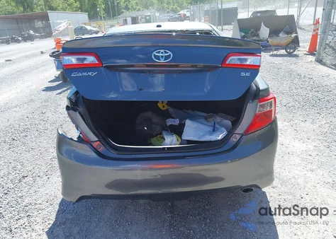 2014 Toyota Camry Se z USA, uszkodzony, nr VIN 4T1BF1FK7EU301253